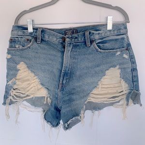 Abercrombie & Fitch Annie High Rise Short